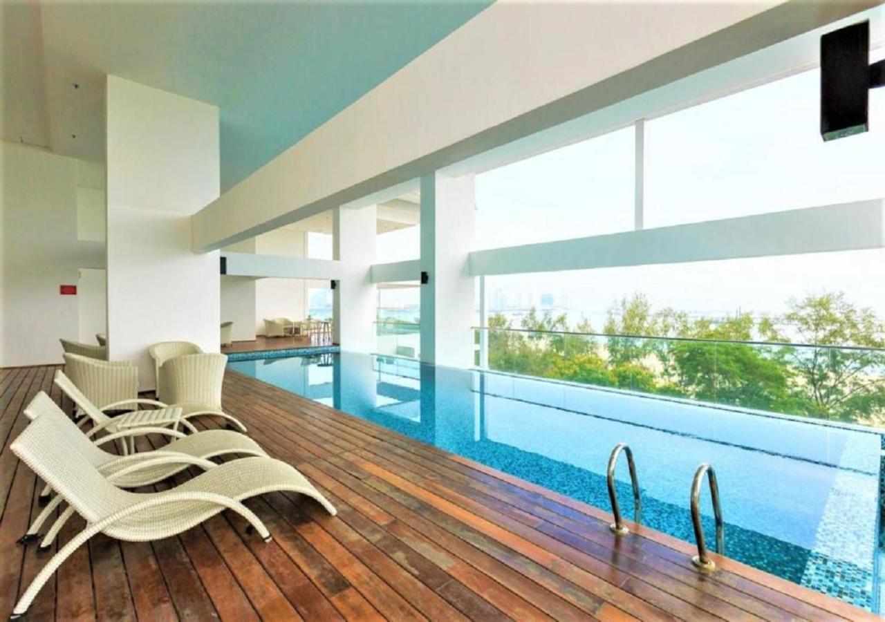 Rumahku Gurney With 270 Degree Sea View George Town Exterior foto